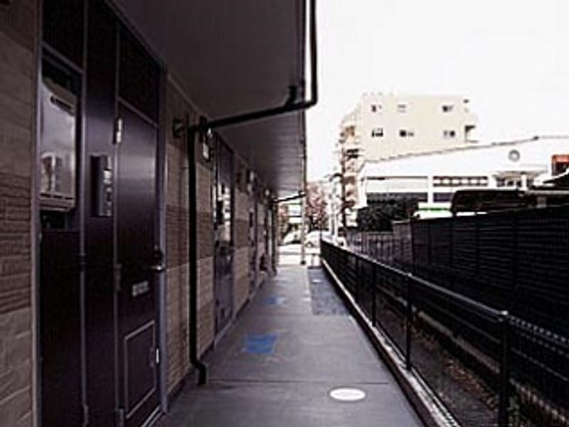 レオパレス綿新 共用部分
