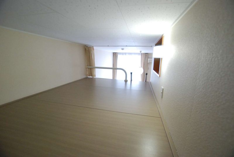 レオパレスハピネス その他