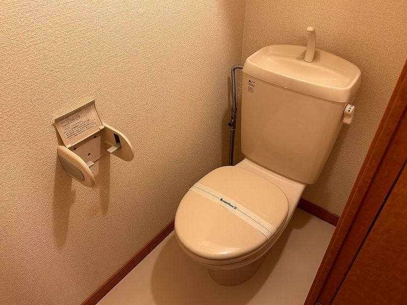 レオパレスリヴァーレ トイレ