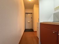 レオパレス城町 玄関