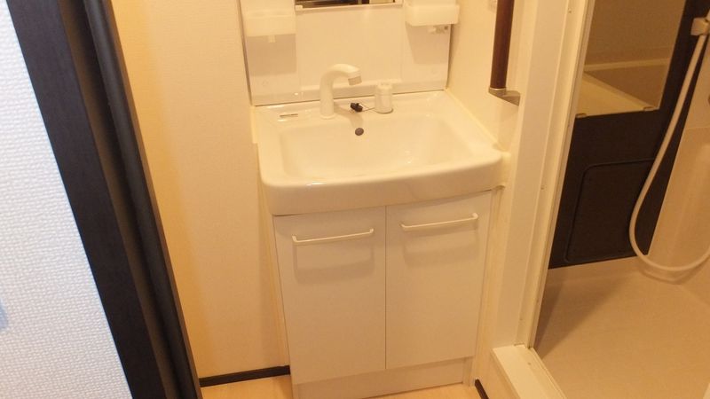 LEONEXT Kounan Yamate Washroom