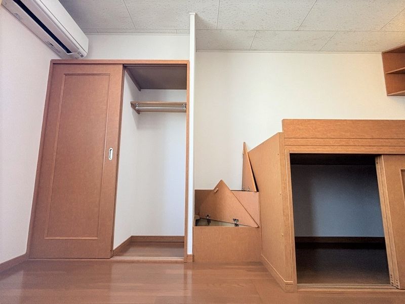 レオパレスエスペランザ 収納