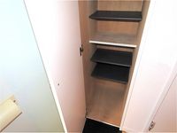 レオパレスソレイユ 玄関