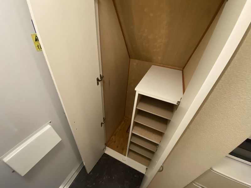 レオパレストビス その他