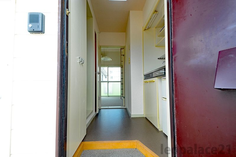 leopalace Hokkeji Entrance