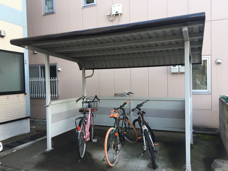 レオパレスソリッドステート 共用部分