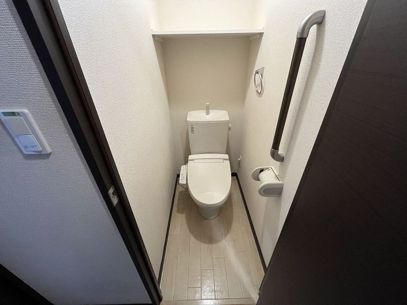 レオネクストラ　メイジュ天神橋 トイレ