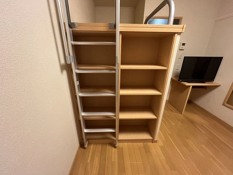 レオパレス雄新ひまわり 収納