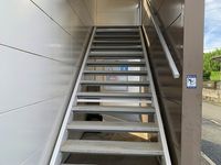 レオパレス川添 共用部分
