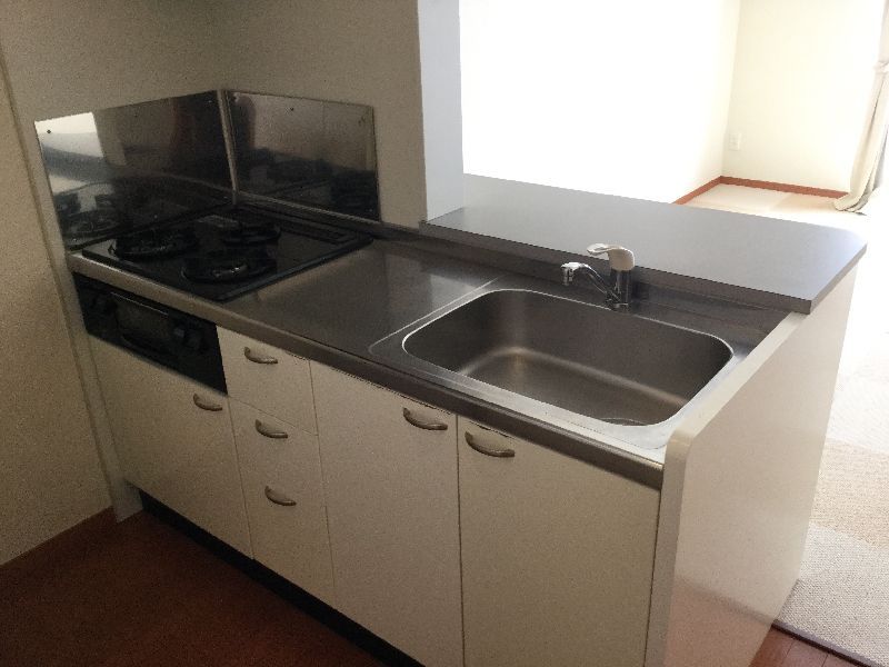 レオパレスリカヴィトスの丘 キッチン