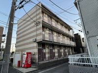 レオパレス英 外観