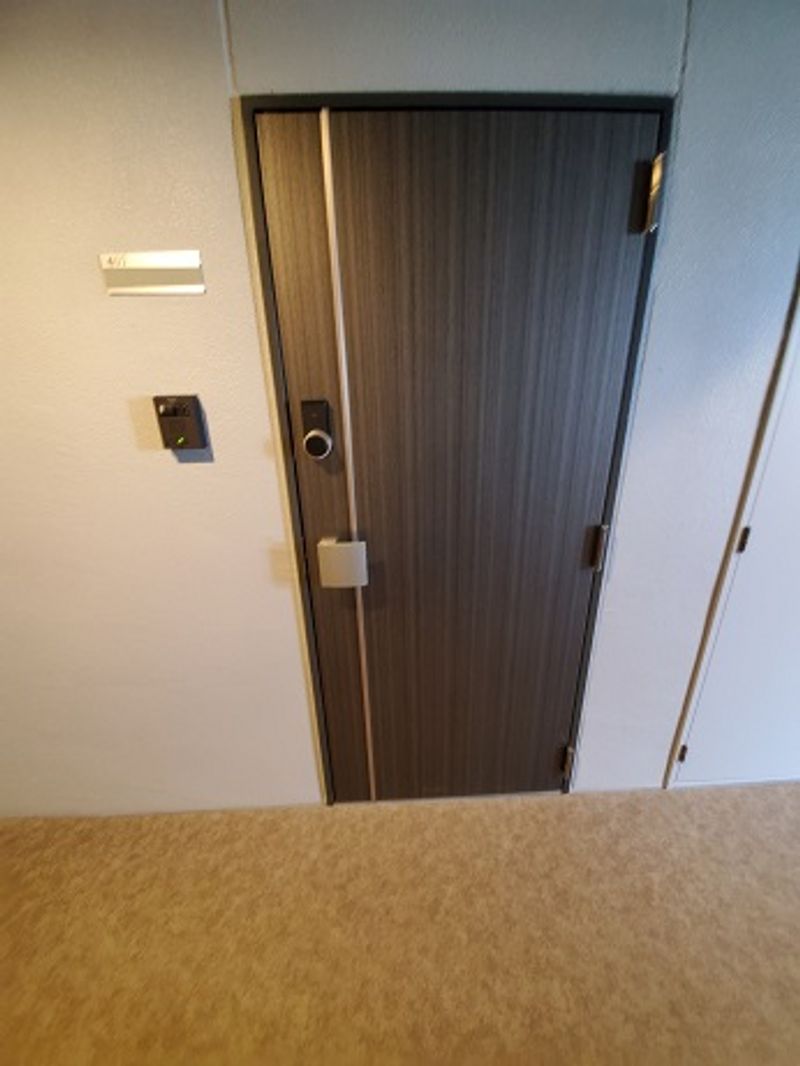 ヴィアロ千種スクエア 玄関