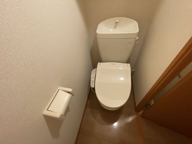 レオパレス京山マスカット トイレ