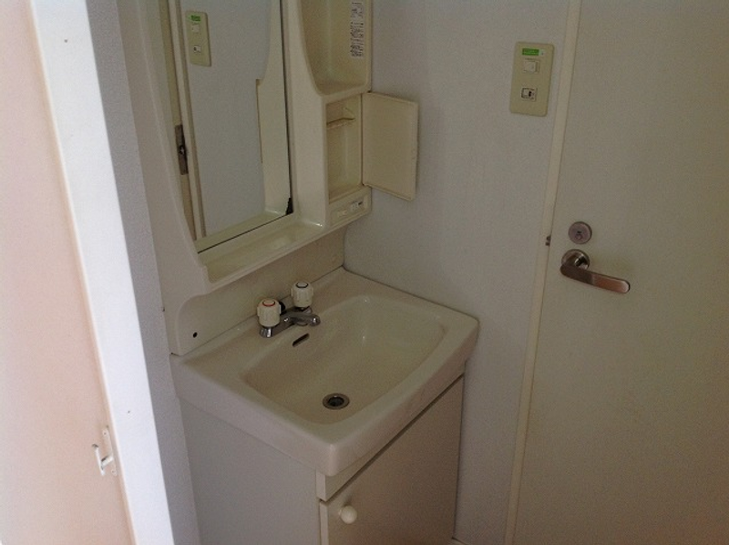 leopalace Regulus Sink