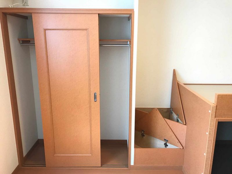レオパレス信州ＩＮ−３ 収納