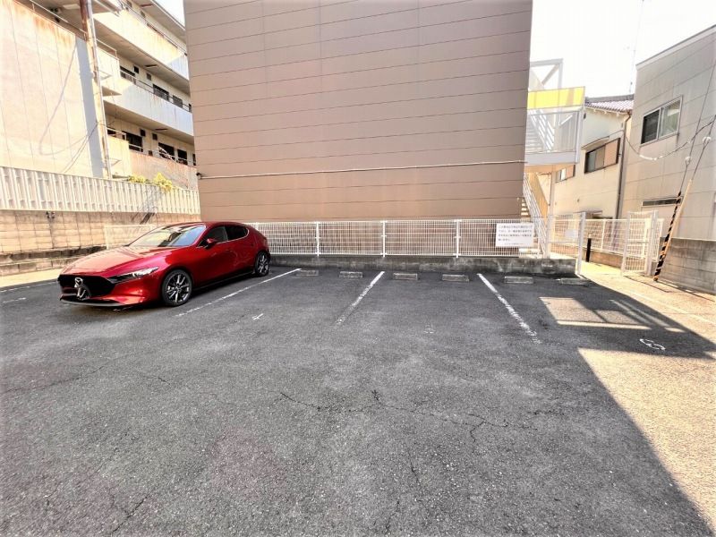 レオパレスＭｉｏ 駐車場