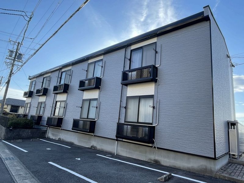 レオパレス美里 駐車場