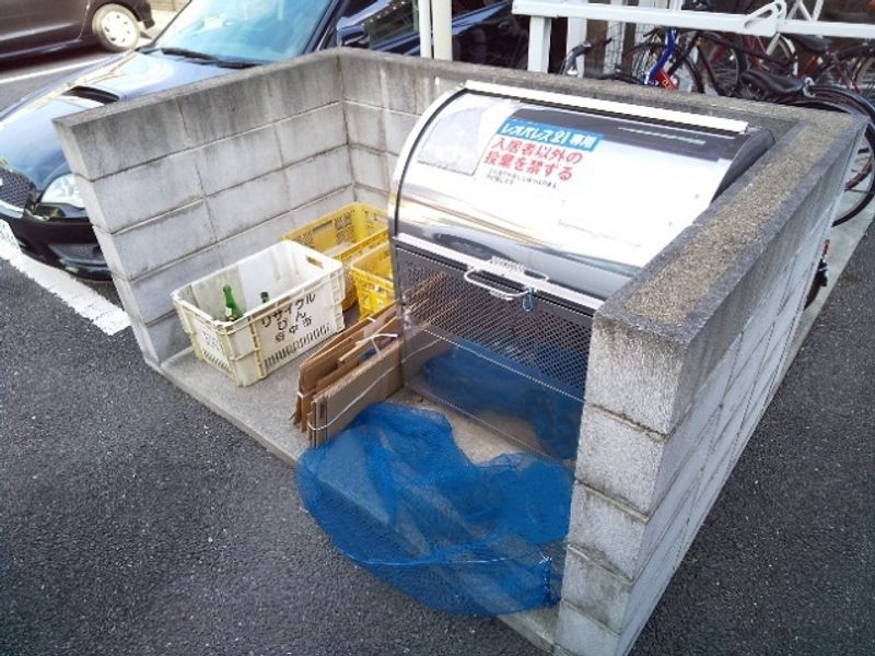 レオパレスラーナ 共用部分