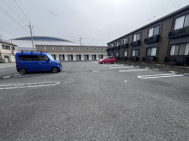 leopalace Dia Heim Fuji 주차장