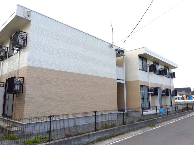 レオパレススカイハイ 外観