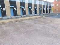 leopalace Courage 주차장