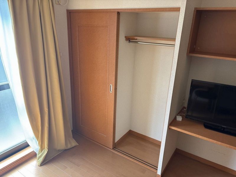 レオパレスサンマリーⅡ 収納