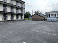 レオパレスＰＡＬＣＯＵＲＴ龍馬 駐車場