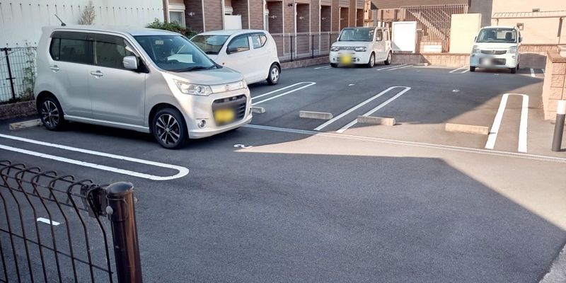 クレイノフェリオ高野口 駐車場