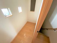 レオネクストＨＯＰＥ横山 収納