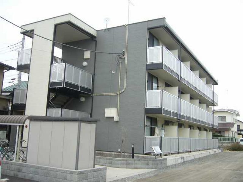 レオパレスきらら 外観