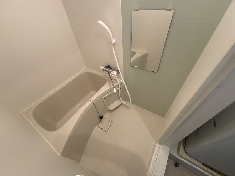 CLEINO ITUKI Bathroom