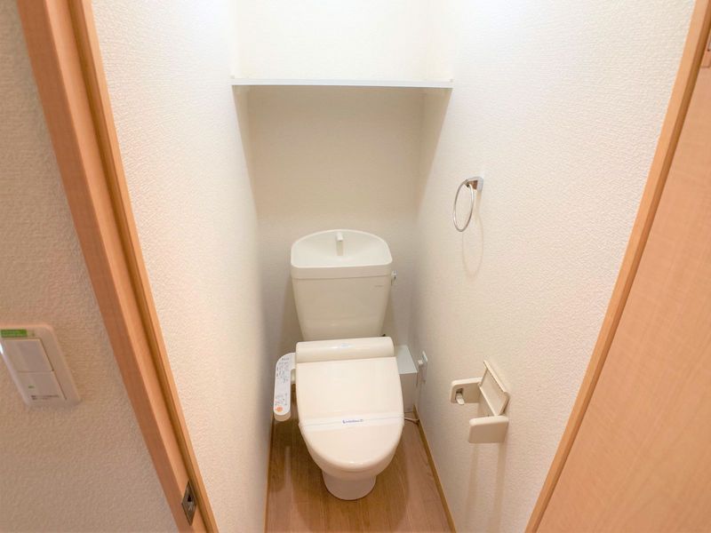 レオパレス上之園 トイレ