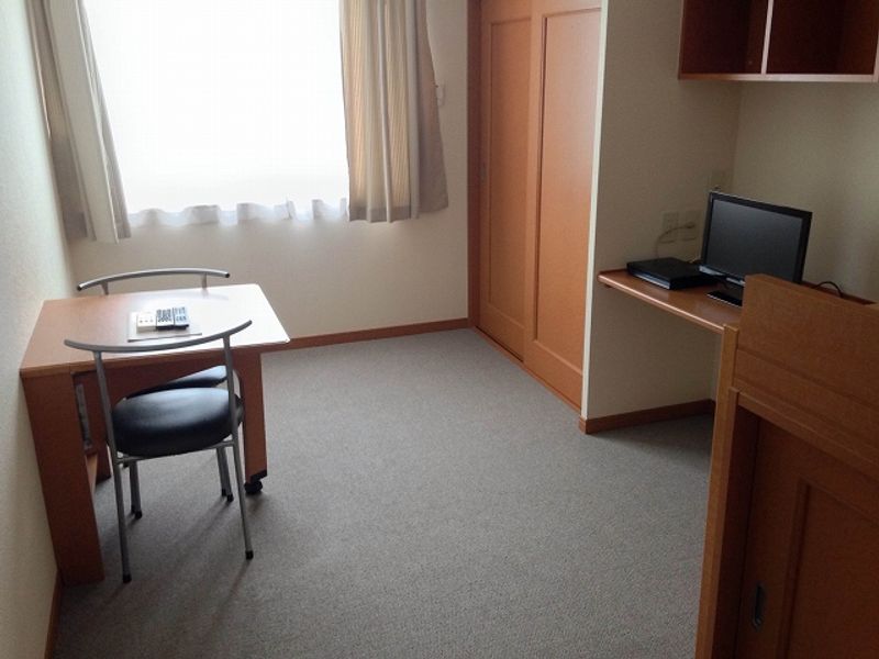 レオパレスレーブ 居間