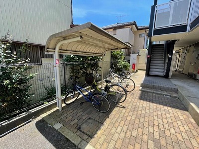 レオパレスＫｏｓｍｏｓ 共用部分