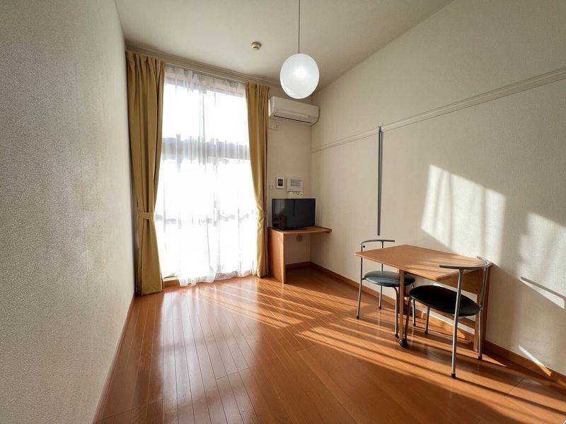 レオパレスエスポワールメゾン 居間