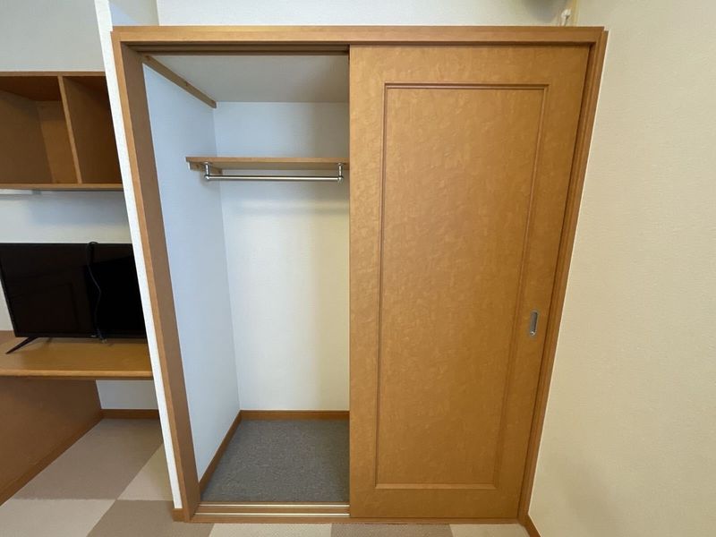 レオパレス柳原　Ⅱ 収納