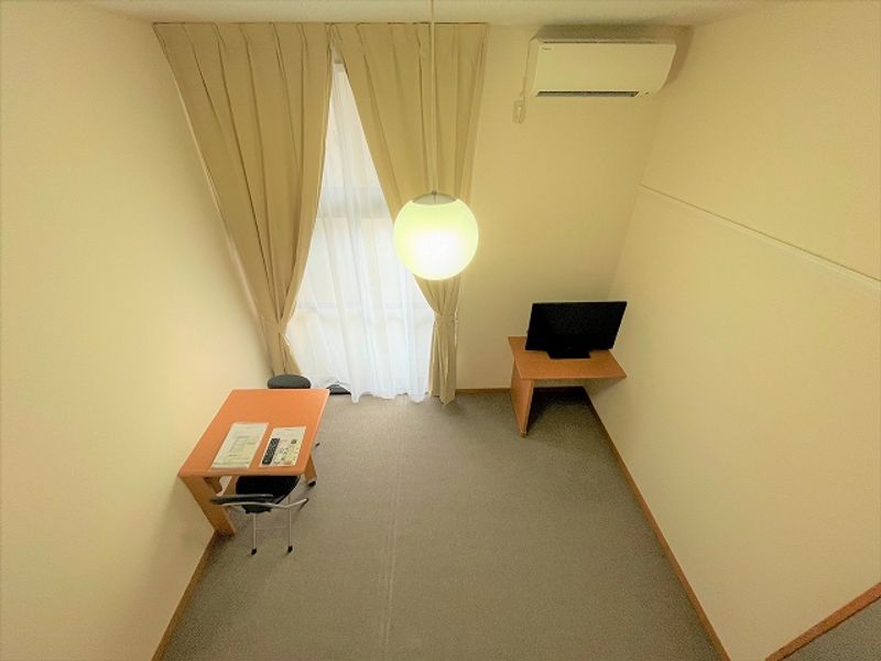 レオパレス佐賀５ 居間