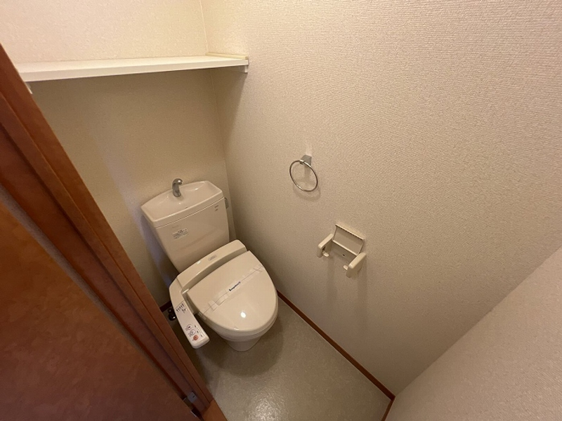 レオパレスパワーハウス トイレ