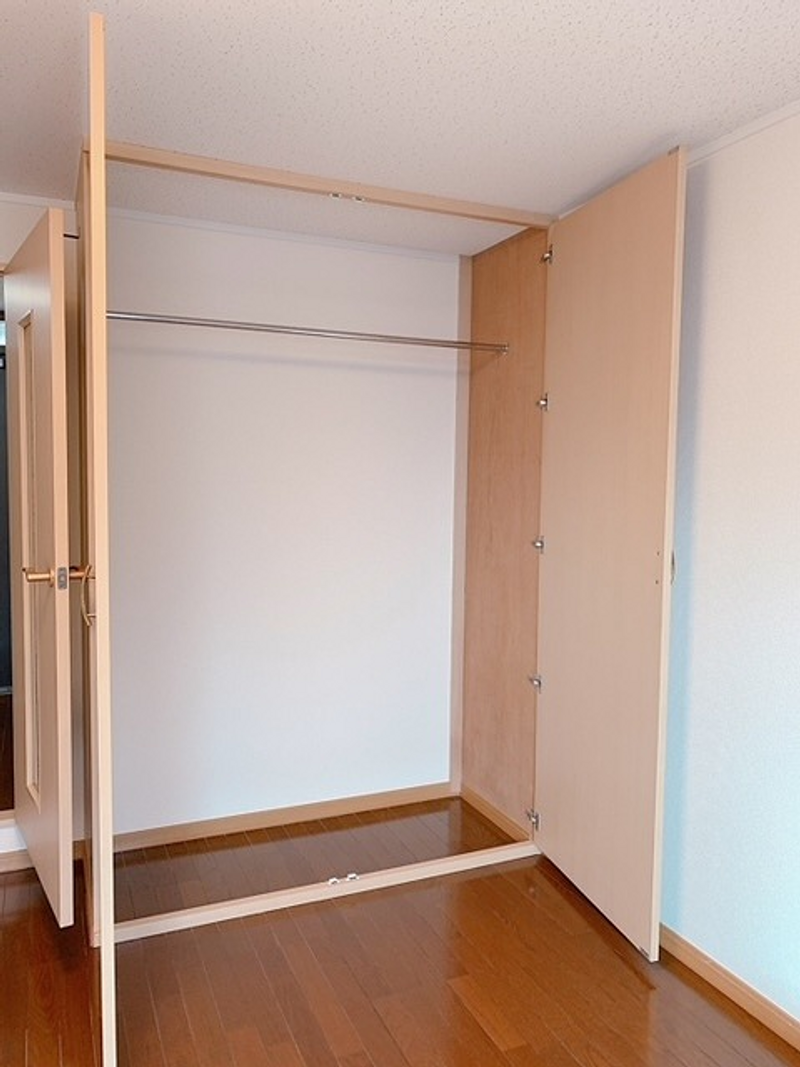 leopalace Crest Storage