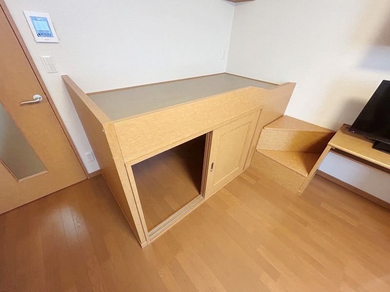 レオパレスヌーボ鈎取 収納