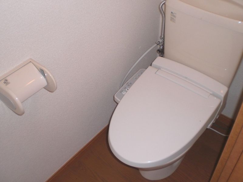 レオパレスカルマーレ トイレ