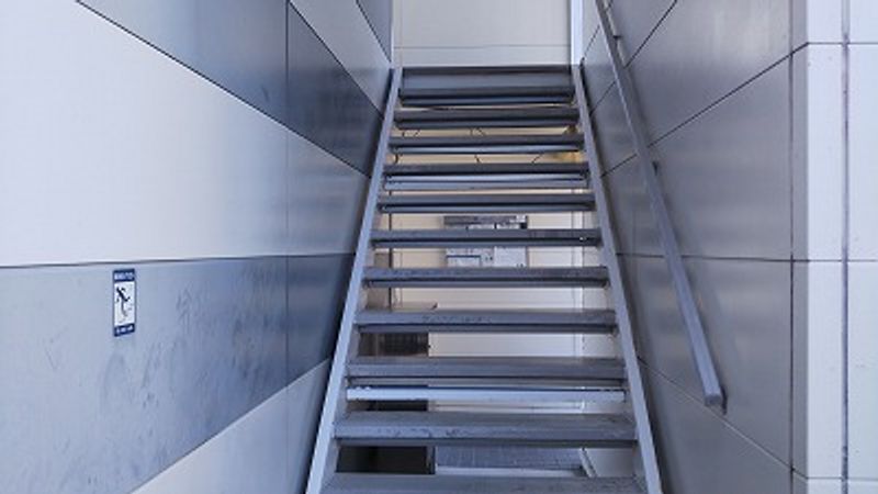 レオパレス希 共用部分
