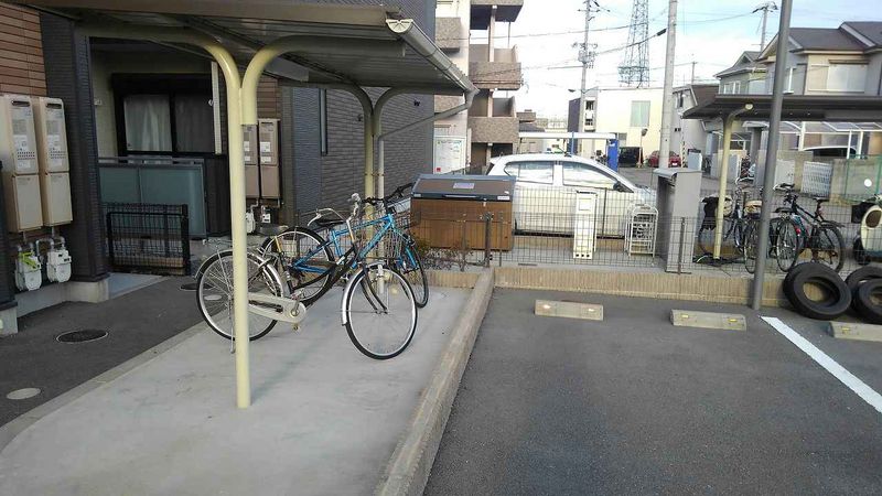 レオネクストポムールⅡ 共用部分