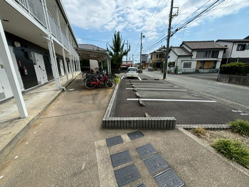 レオパレス天伯Ⅰ 駐車場