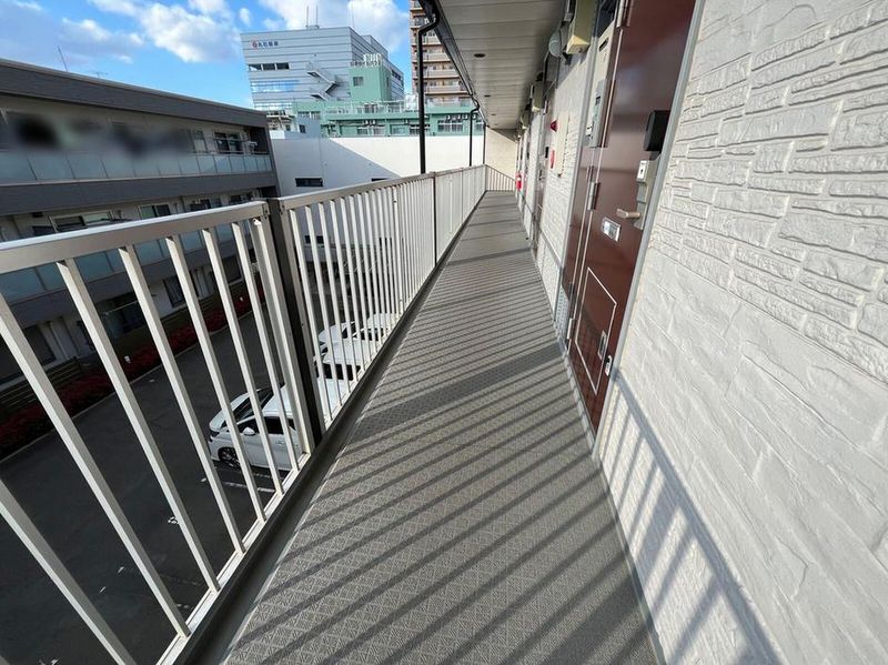 leopalace Florecea Khác