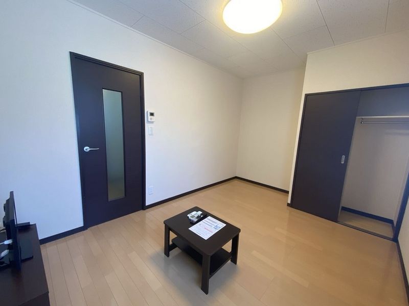 レオネクストプレイズ向ヶ丘 居間