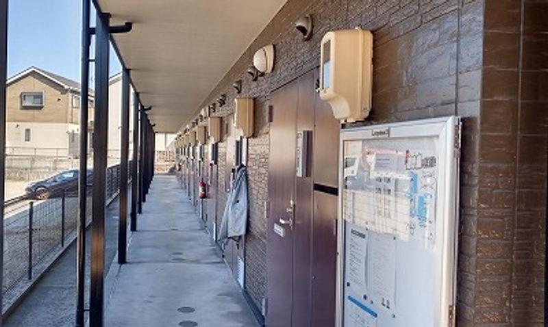 レオパレス笹廻間 玄関