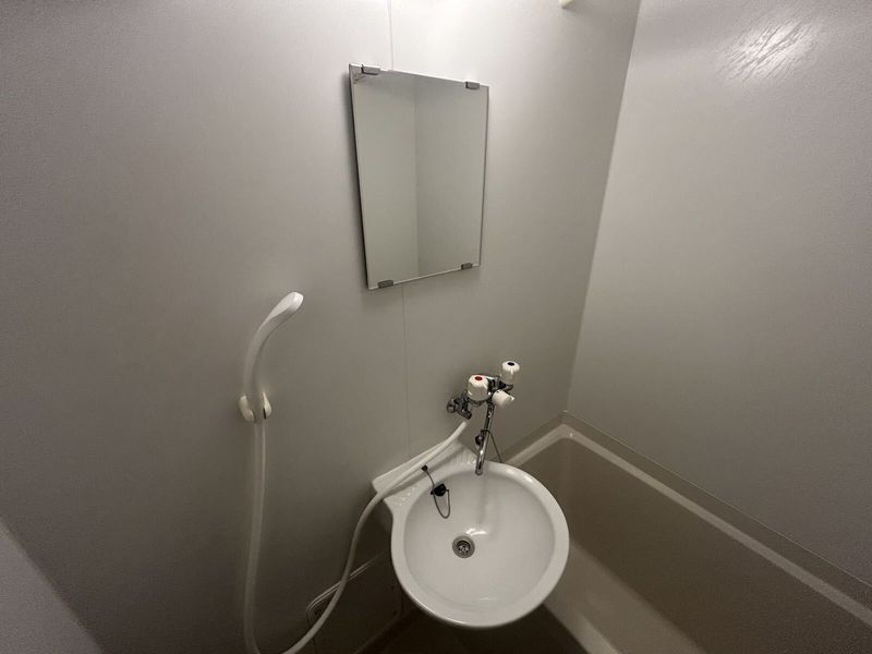 レオパレスひだまりの丘　鹿島 洗面台