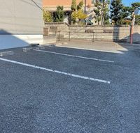 レオパレスイーストⅡ 駐車場