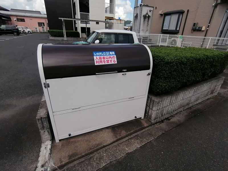 レオパレス皐月 共用部分